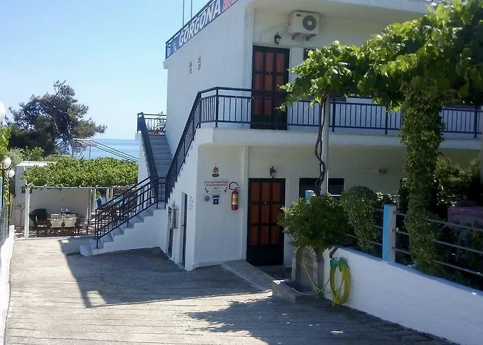 Gorgona Pensión Alikí